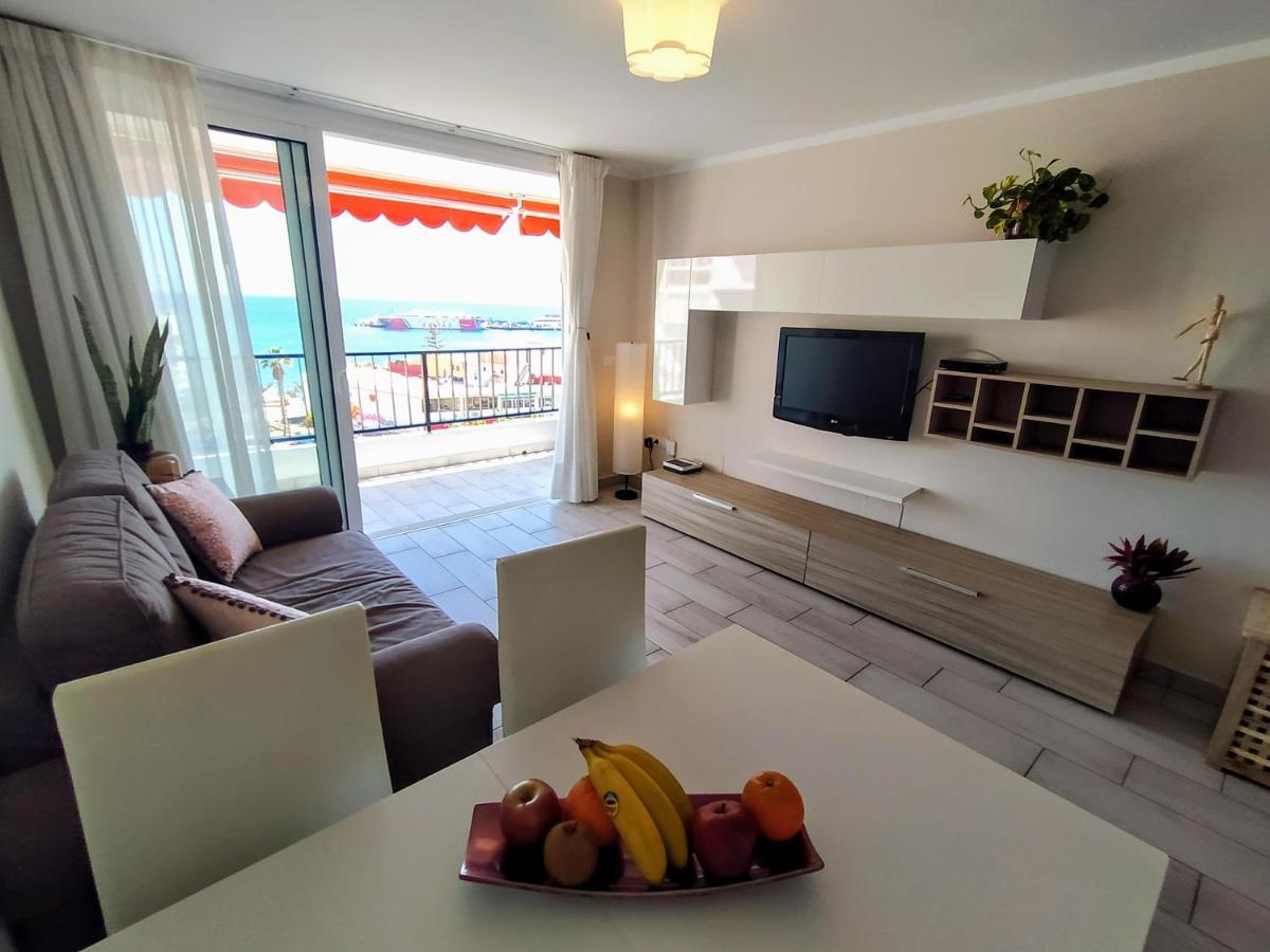Sunset View Apartment ลอส กริสเตียนอส ภายนอก รูปภาพ